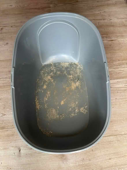 Photo of free Cat litter (HR2) #1