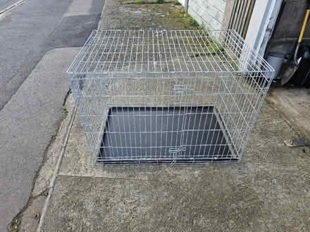 Photo of free XL Dog Crate (KT12 Hersham) #1