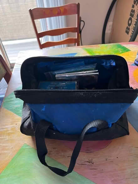 Photo of free Battery charger (Foxchase shopping center) #1