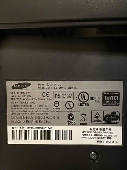Photo of free Samsung LCD computer monitor (Daly City Broadmoor area) #1