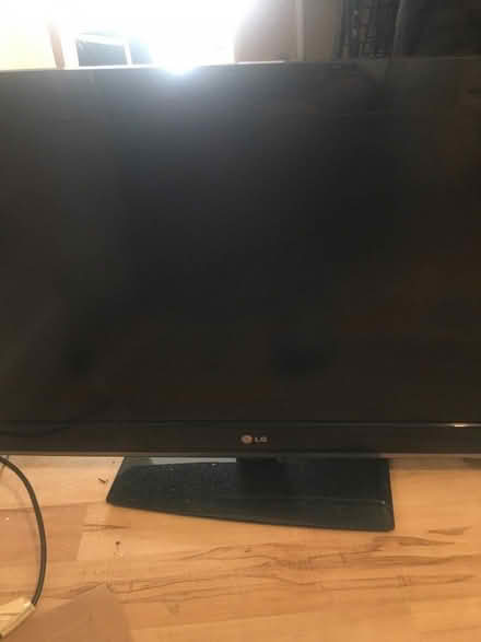 Photo of free LG 32inch TV W6 (Ravenscourt Park W6) #1