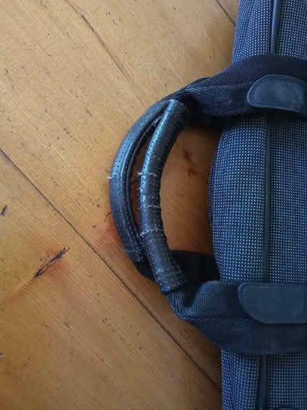 Photo of free Laptop Bag (Catherine-de-Barnes B91) #3