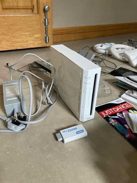 Photo of free Nintendo Wii, accessories games etc (Dorking/Holmwood) #1