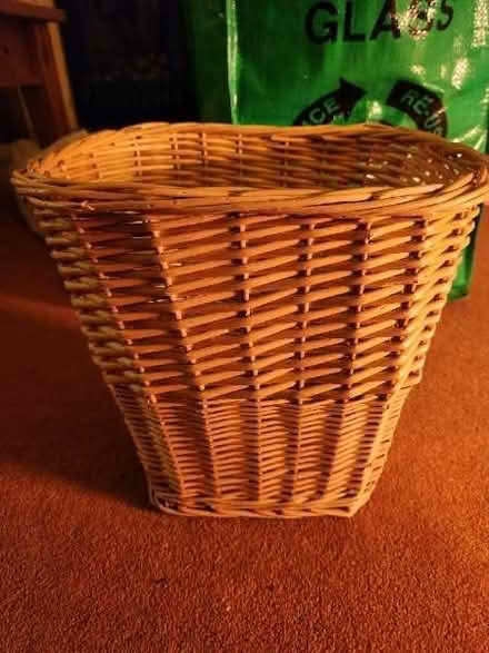 Photo of free Wicker style waste bin (SE2) #1