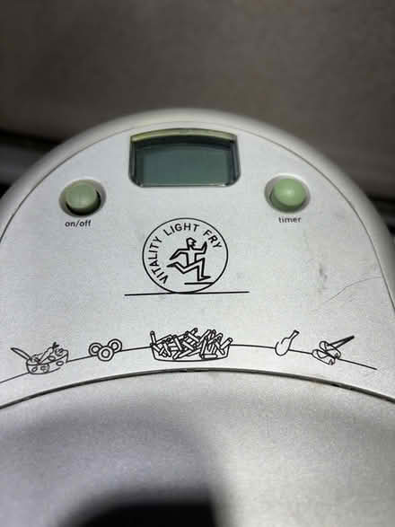 Photo of free Tefal actifry (Ryecroft, Walsall, WS3) #4