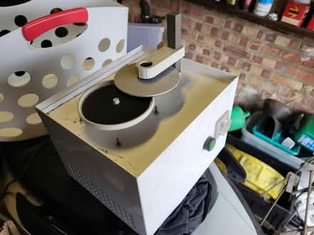 Photo of free JFJ Disc Repair Machine (Purley SM6) #1
