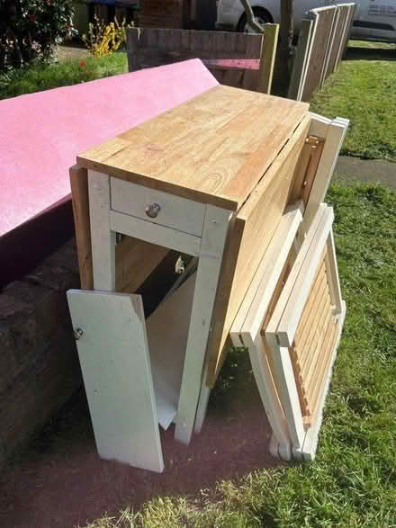 Photo of free table - someone took the chairs (Chessington KT9) #1