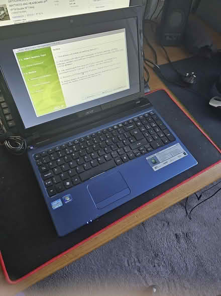 Photo of free acer laptop in blue (SE1 london bridge) #1