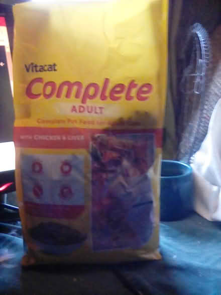 Photo of free Dry cat food 2kg (Anerley SE20) #1