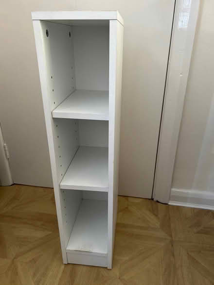 Photo of free Small shelf unit - white (WA4) #1