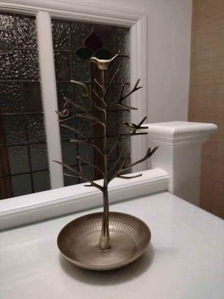 Photo of free Jewellery stand (Ladywell SE13) #1
