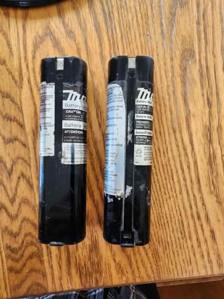 Photo of free (2) Makita rechargable batteries (virgil) #1