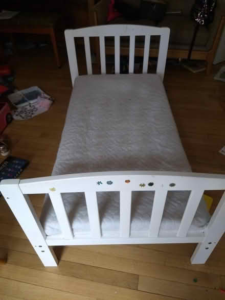 Photo of free Children's bed (Loughton IG10) #1