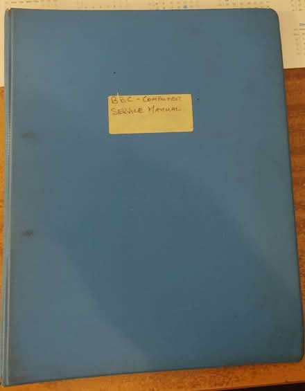 Photo of free bbc acorn computer manual (Lower Earley RG6) #1