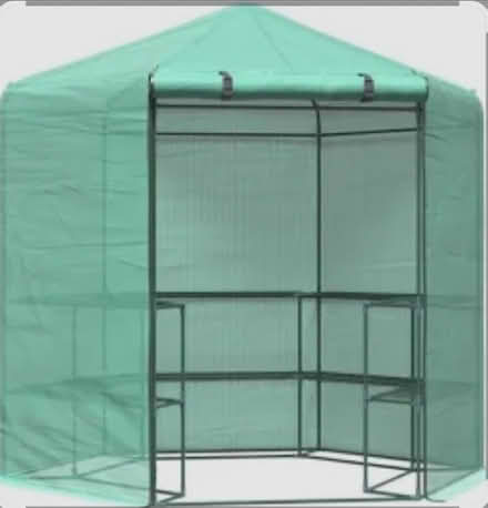Photo of free Hexagonal Warmhouse With Worn Cover (Alveley WV15) #1