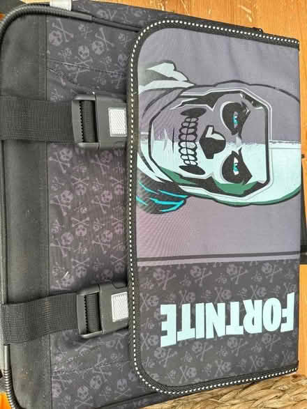 Photo of free Fortnite laptop bag (Gosmore SG4) #1