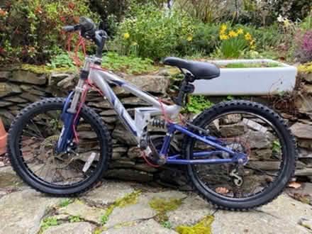 Photo of free Childs Bike (Woodhouse Eaves LE12) #1