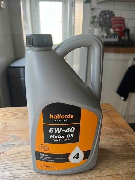 Photo of free Halfords 5W—40 motor oil (1.5l left) (Selhurst SE25) #2
