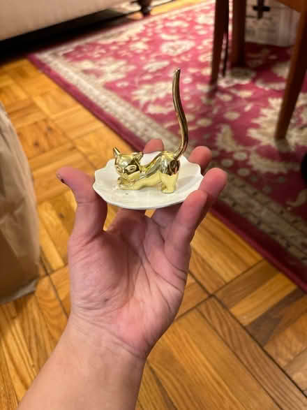 Photo of free Ring holder (Alexandria) #1