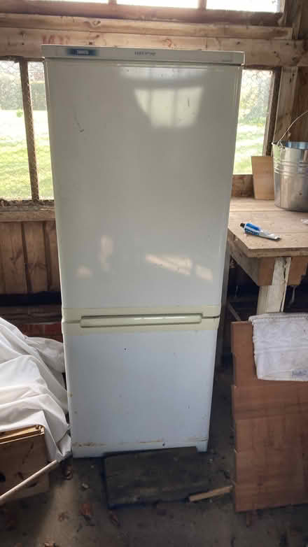 Photo of free tall fridge freezer Zanussi (sidlesham) #4