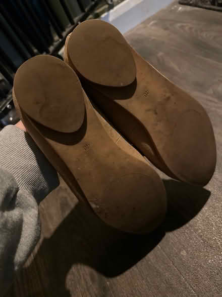 Photo of free Tan H&M flat shoes with gold detail (M6 - near Duchy road/Heights) #3