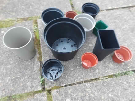 Photo of free Plastic flowerpots, washed clean (Jericho OX2) #1