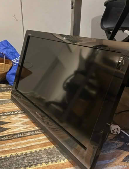 Photo of free 32 inch TV (Soho) #1