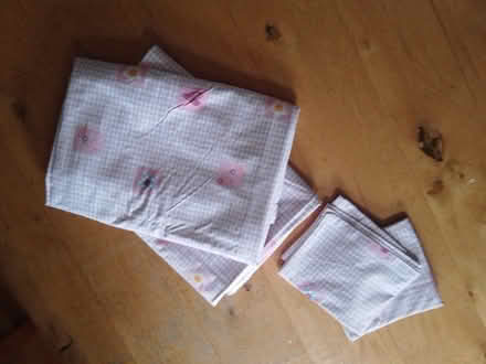 Photo of free Single duvet covers and pillowcases (IP6) #1