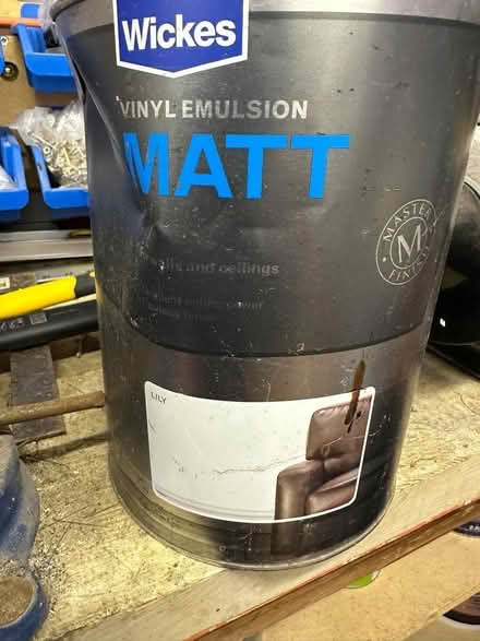 Photo of free Paint (Kings Sutton OX17) #1