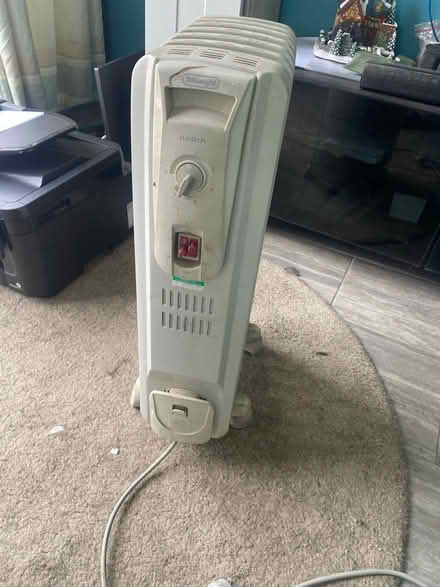 Photo of free Oil Heater (Fareham PO14) #1