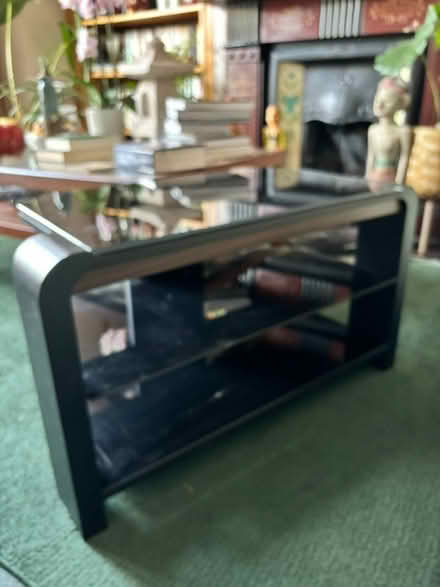 Photo of free TV Stand/Bench (Newbury Park IG2) #1