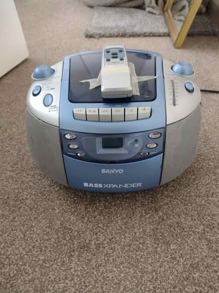 Photo of free Radio/CD player (BD18 Shipley) #1