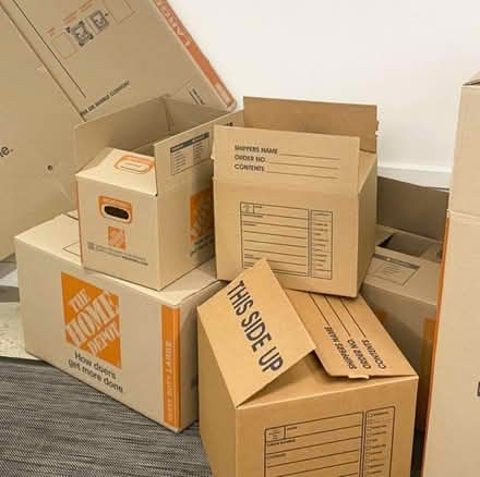 Photo of Moving boxes (NE8) #1