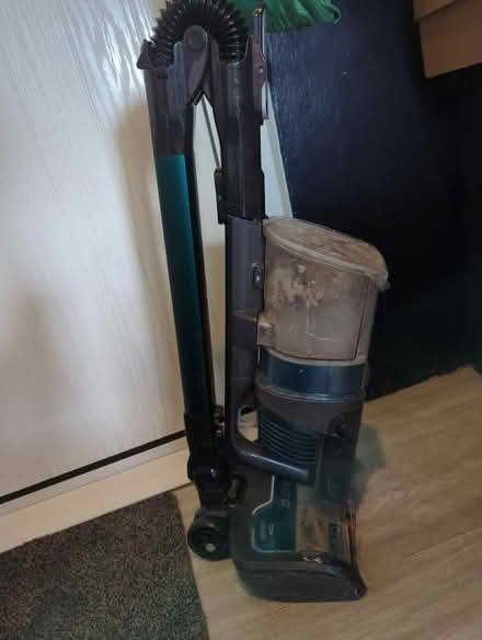 Photo of free Shark cordless and accessories (Rugby CV23) #1