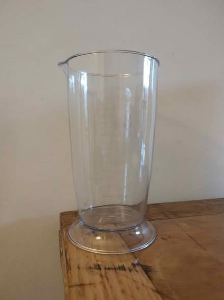 Photo of free Beaker/ measuring jug 700ml (EH17 Gilmerton) #1