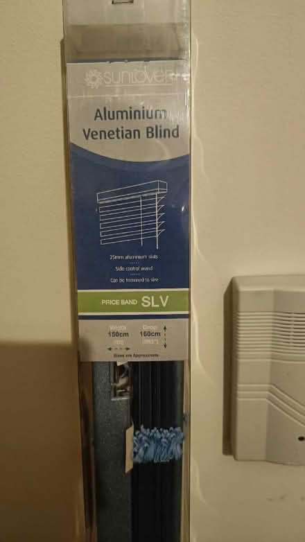 Photo of free Venetian blind as new never used. (Woodside TF7) #3