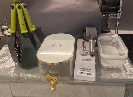 Photo of free Kitchen lots (London Mayfair W1J) #2