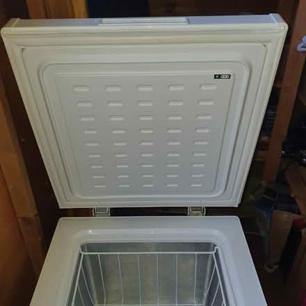Photo of free Chest freezer (Windsor SL4) #1