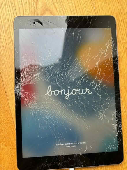Photo of free Damaged iPad (Watford WD17) #1