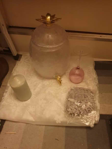 Photo of free Bathroom items π (Harlesden) #2