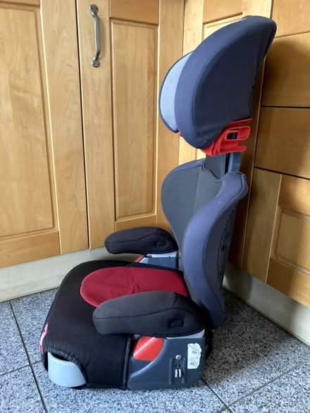 Photo of free Car seat in a very good condition (Caldecott OX14) #3