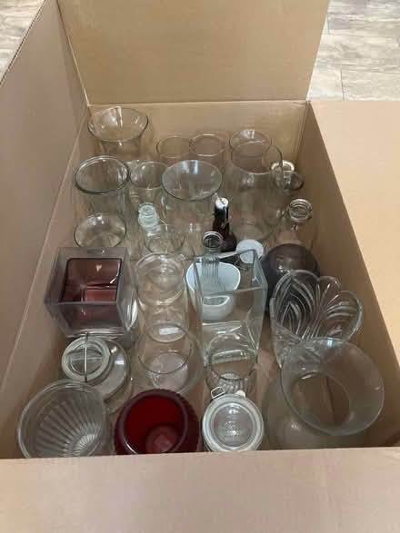 Photo of free Various Vases (Allandale Farm) #1