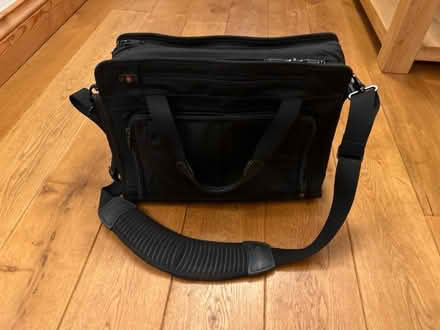 Photo of free Victorinox computer bag (Haldens AL6) #1
