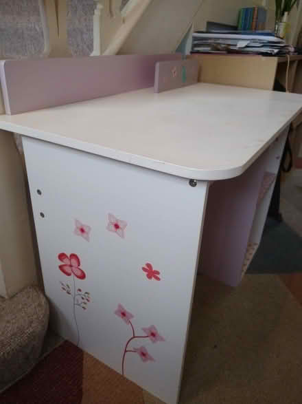 Photo of free Child's desk (Portslade by Sea BN3) #2