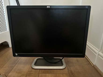 Photo of free HP 22 inch lcd computer screen (Strood) #1