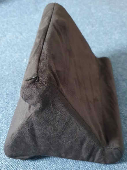 Photo of free Tablet rest (SK5 Reddish) #1