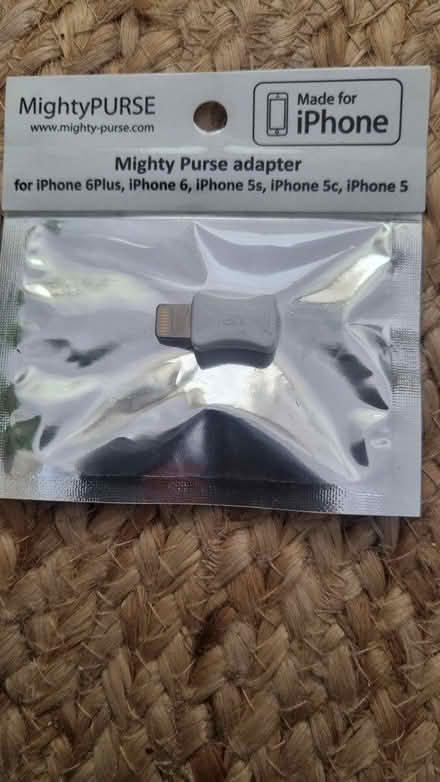 Photo of free Adapter for iphone (SW8 Vauxhall) #1