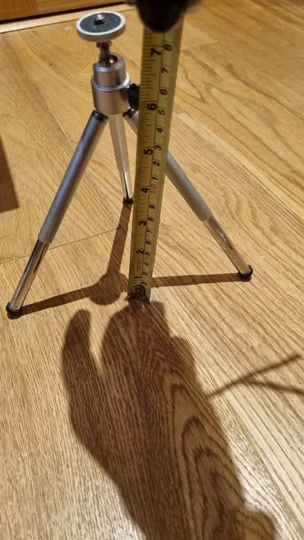 Photo of free 3 mini tripods (SW8 Vauxhall) #3