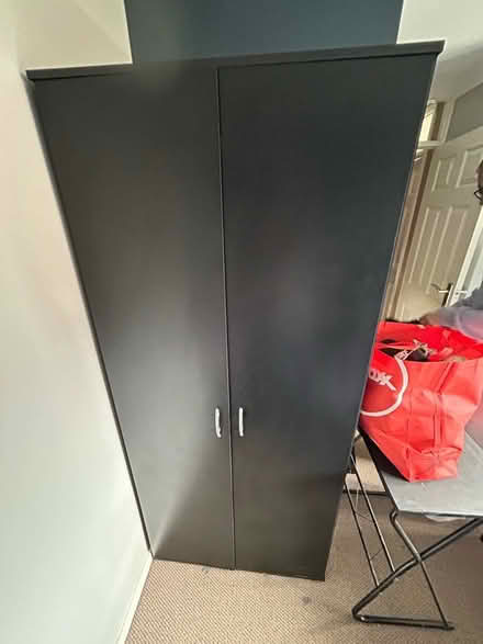 Photo of free Wardrobe (Courtlands Drive WD17) #1