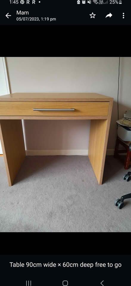 Photo of free Desk (Dublin 14) #1